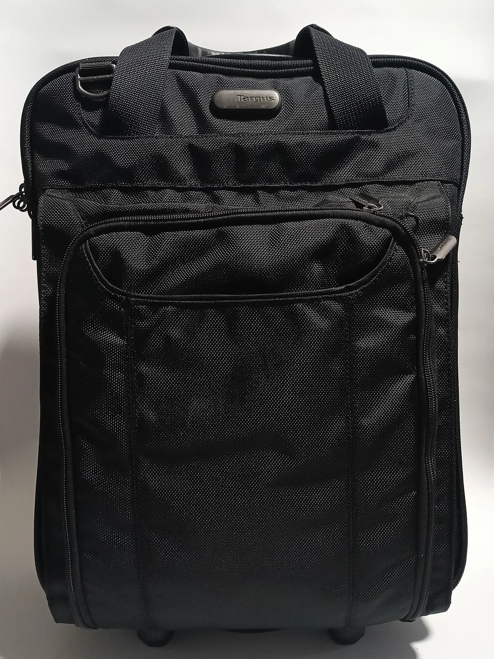 Targus Black Rolling Laptop Bag - Professional Men's Carry-On Like New Very Good